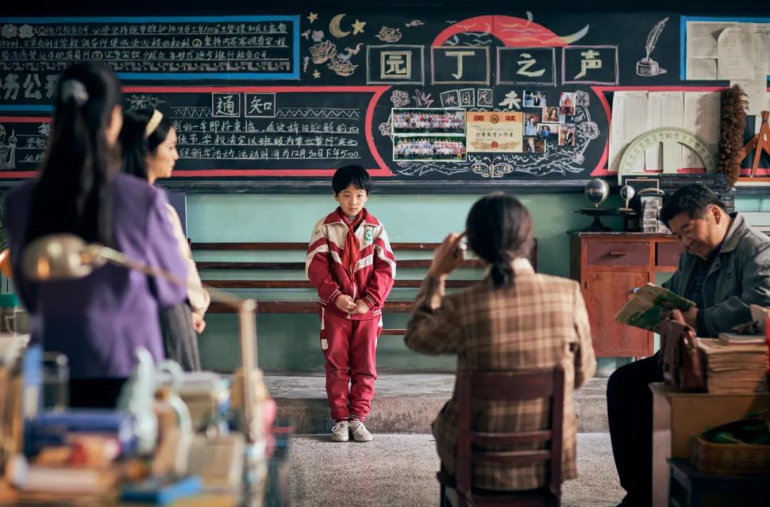 感受银幕魅力：2023年十大影片精选_电影银幕世界的魅力_银幕经典